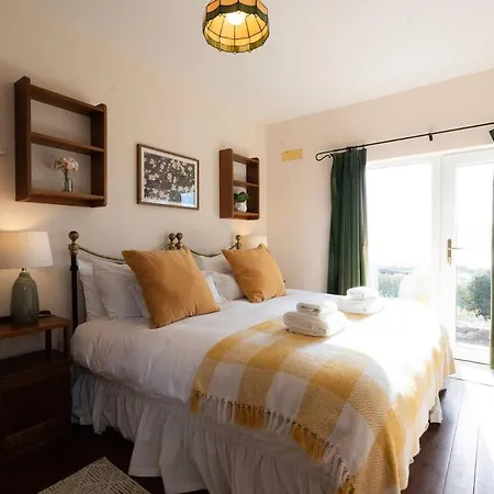 An Teach Ban - Holiday home Dingle