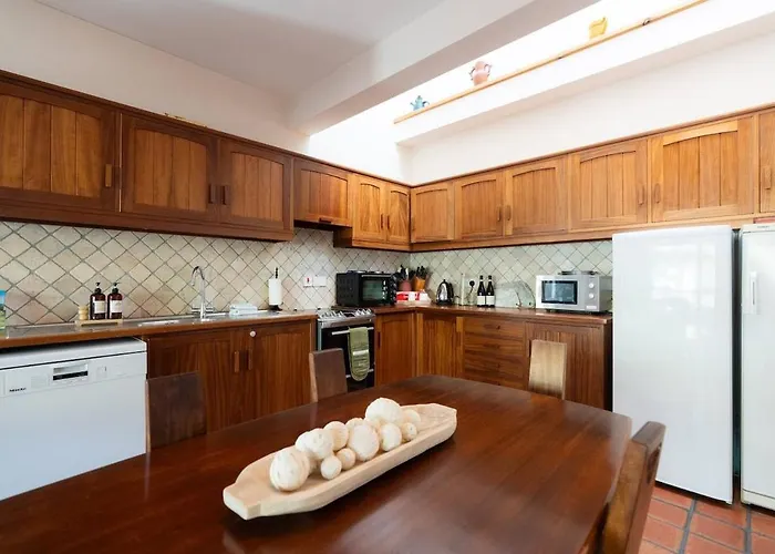 Tatil Evi An Teach Ban -